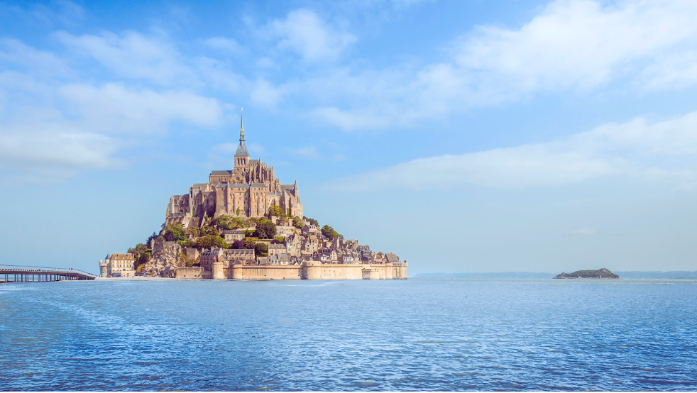 Marée du Mont Saint Michel : horaires, grandes marées et conseils pour bien la vivre